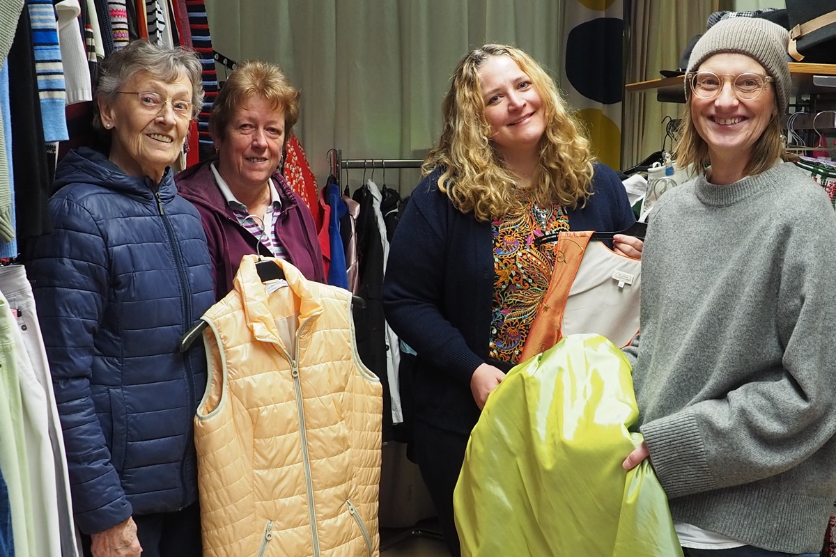 Aktionstag der BRK Kleiderläden setzt starkes Zeichen für Nachhaltigkeit und Engagement